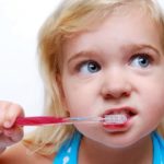 Kā pareizi tīrīt zobus?